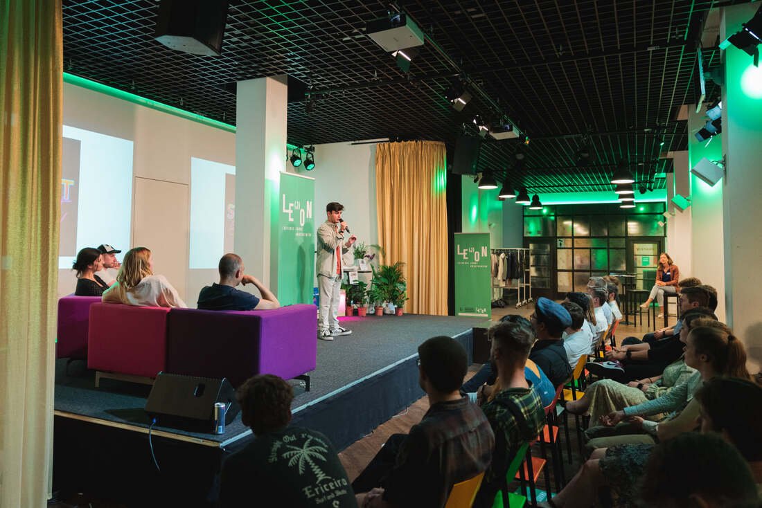  Elian bij de LE(J)ON-awards. Radiohuis, Leuven. (2022) 